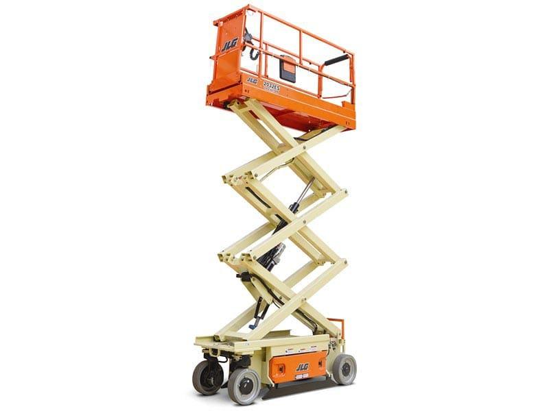 Makazasta platforma JLG 2032ES - 8m Elektricni